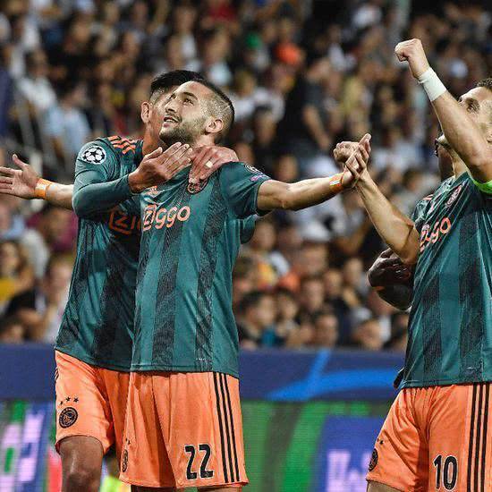 在连续两次 在连续两次